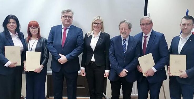 Samorządy zawiązują partnerstwa, by wspólnie inwestować fundusze unijne