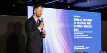 Fundacja Polska z Natury: Europa może konkurować w przemyśle z USA i Chinami